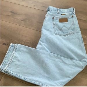 Vintage Lightwash Wrangler Jeans